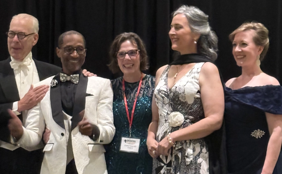 From left to right: Jeffrey Tucker President Brownstone Institute, Dr. Emanuel Yancey Best Dressed Gentleman, Dr. SHEILA Furey, Amber Santiago Best Dressed Lady, Stephanie Weidle, Feds For Freedom and Sponsor of Best Dressed Competition. From left to right: Jeffrey Tucker President Brownstone Institute, Dr. Emanuel Yancey Best Dressed Gentleman, Dr. SHEILA Furey, Amber Santiago Best Dressed Lady, Stephanie Weidle, Feds For Freedom and Sponsor of Best Dressed Competition.